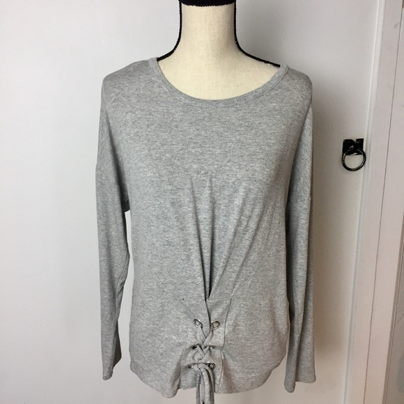 Pebble and Stone Gray tie front Top size M - Picture 7 of 7